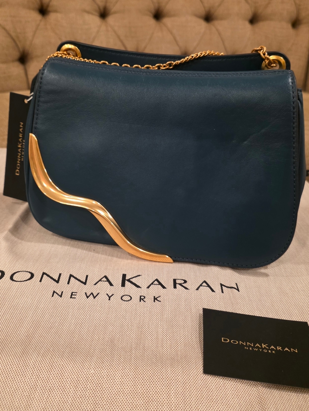 Donna Karan New York Malverne Leather Crossbody Bag Green NWT $328